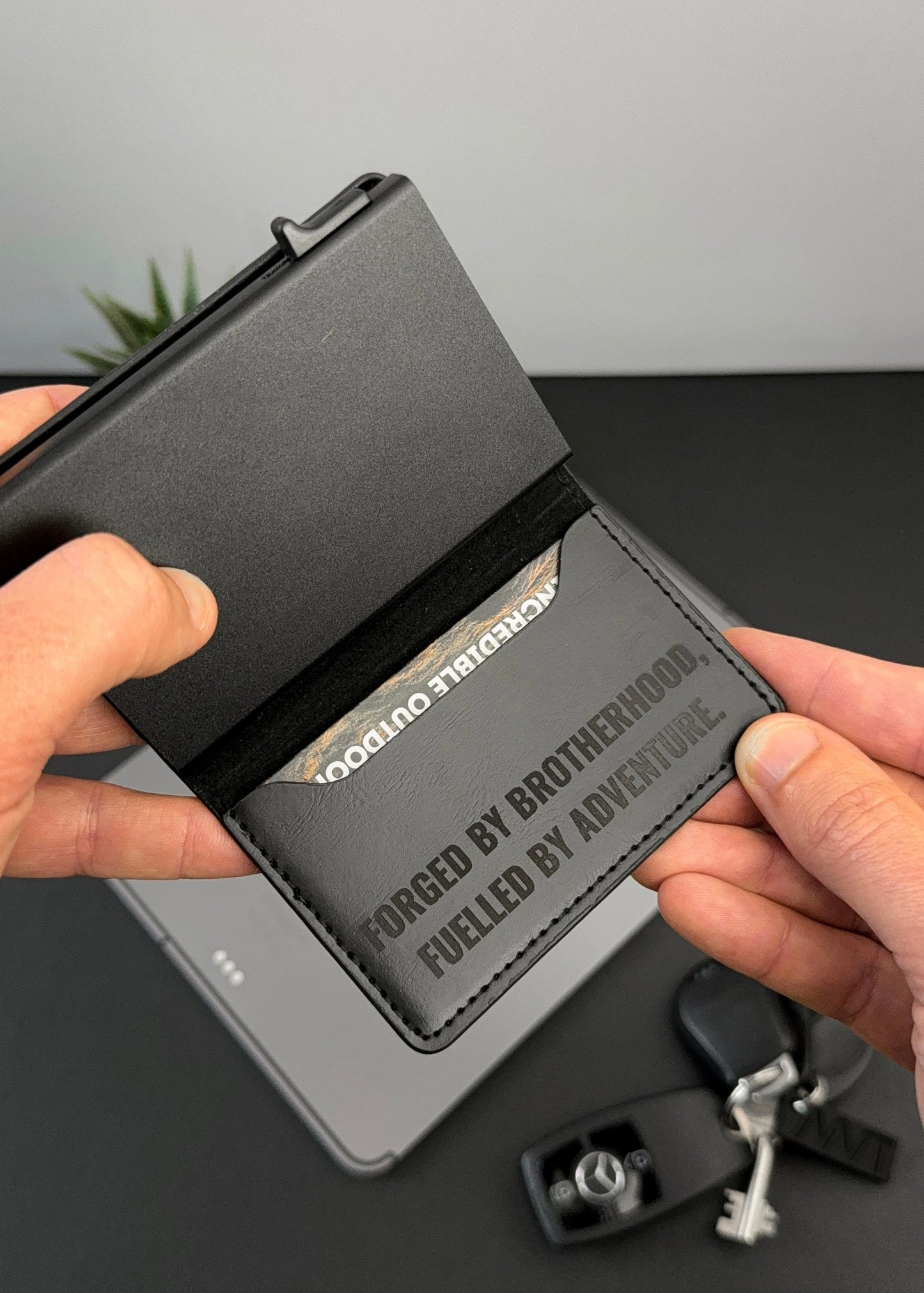 MVT Glide Wallet